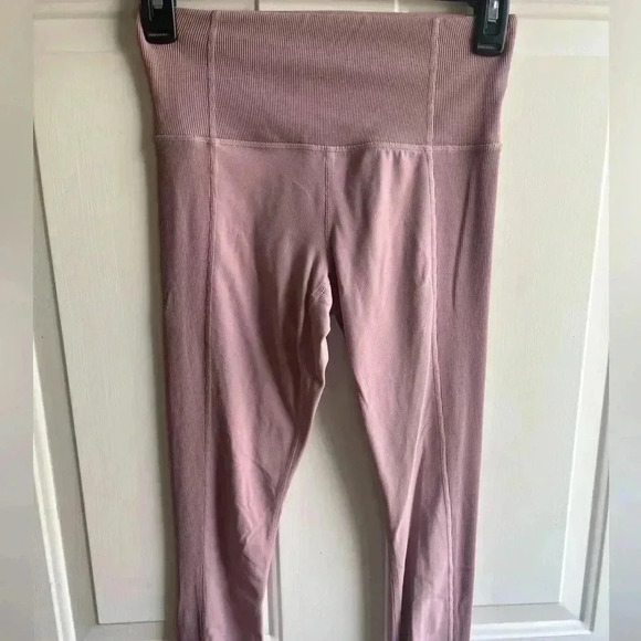 Athleta Womens XXS Barre Rib Full Length Mauve Low Impact Tight In Powervita - Picture 3 of 7
